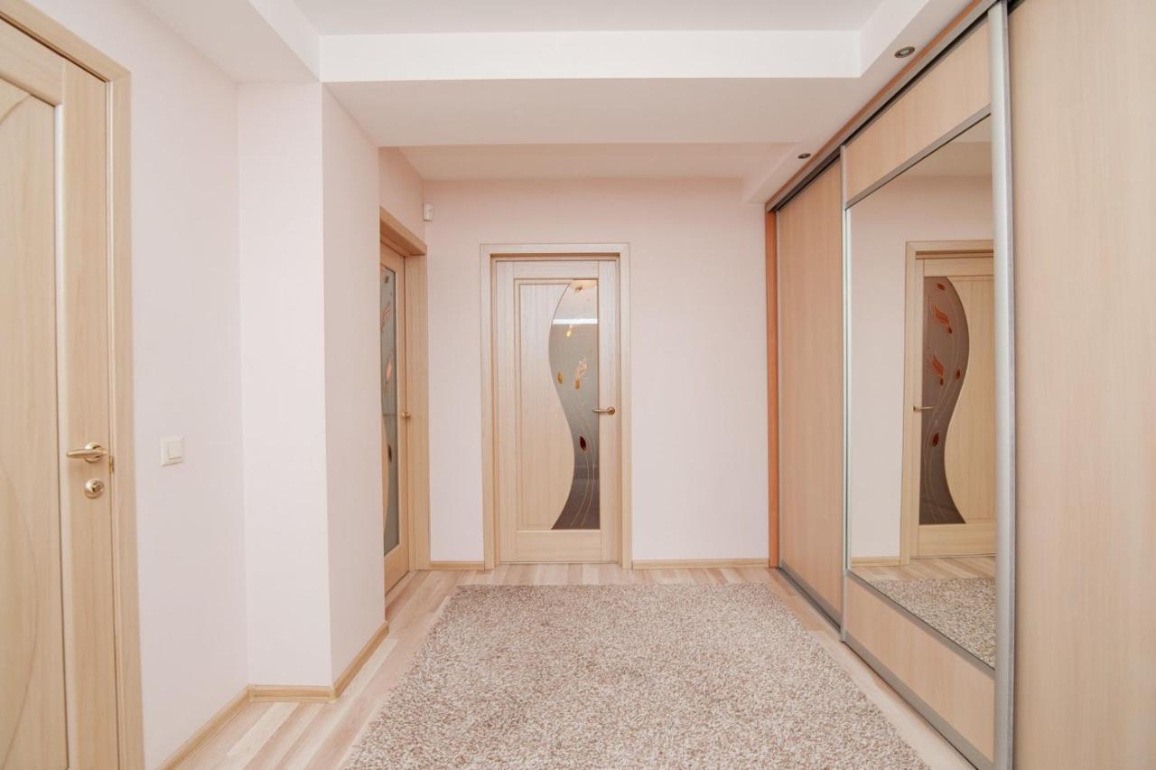 Lia*S Deluxe Apartment In The Center Chişinau Exteriör bild