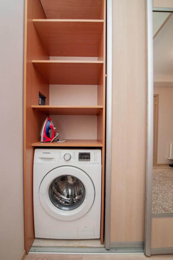 Lia*S Deluxe Apartment In The Center Chişinau Exteriör bild